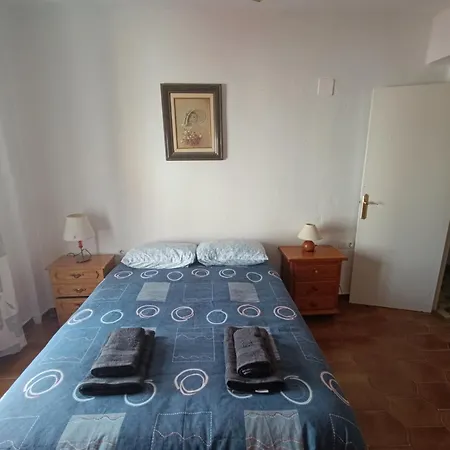 Rosalia Apartment Granada